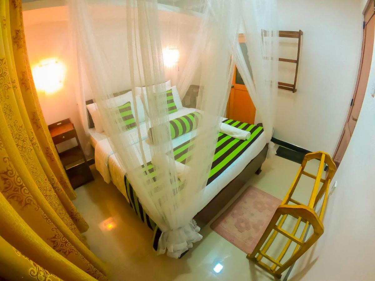 Ritz Inn Ella Εξωτερικό φωτογραφία