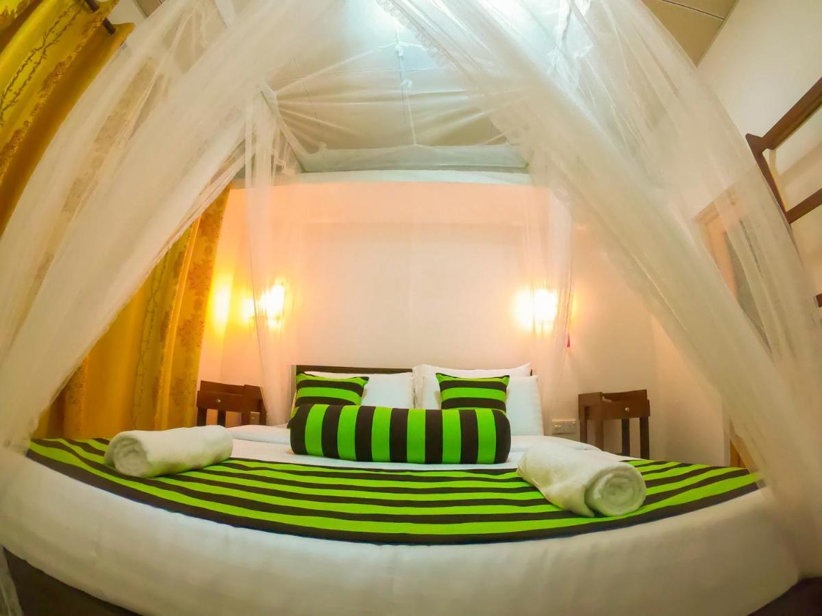 Ritz Inn Ella Εξωτερικό φωτογραφία