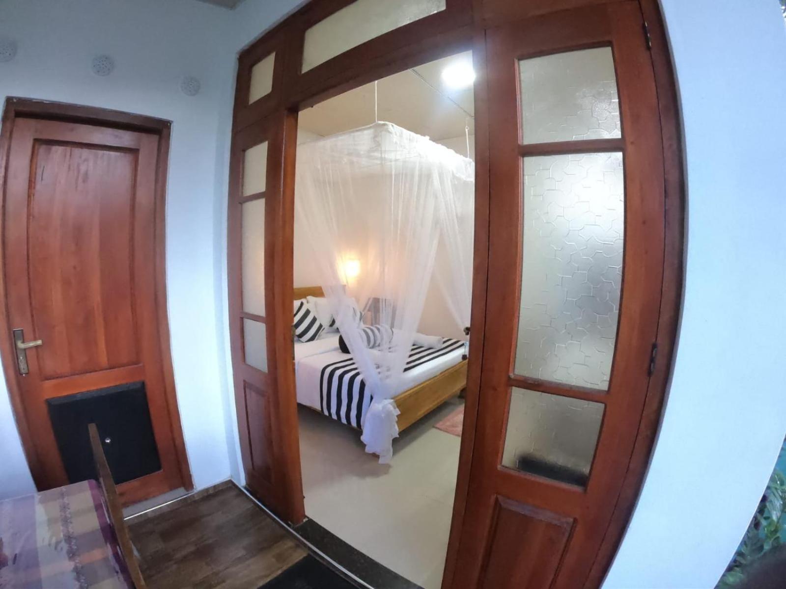 Ritz Inn Ella Εξωτερικό φωτογραφία